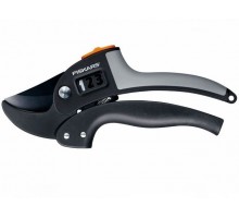 Секатор контактный FISKARS PowerStep с храповым механизмом